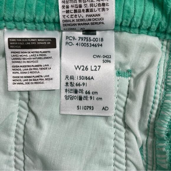 NWT Levi's 26 x 27 Ribcage Straight Ankle Premium Corduroy Pants Electric Green - Picture 8 of 10